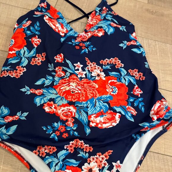 EKOUAER WOMENS SIZE LARGE ONE-PIECE RED BLUE SWIMSUIT NEW - Picture 3 of 9